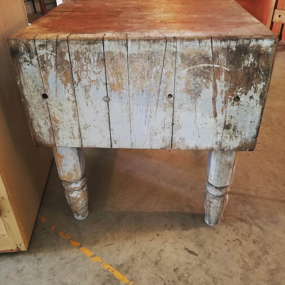 1005 SE Grand Ave photo 2