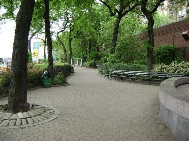 Peter Detmold Park photo 1