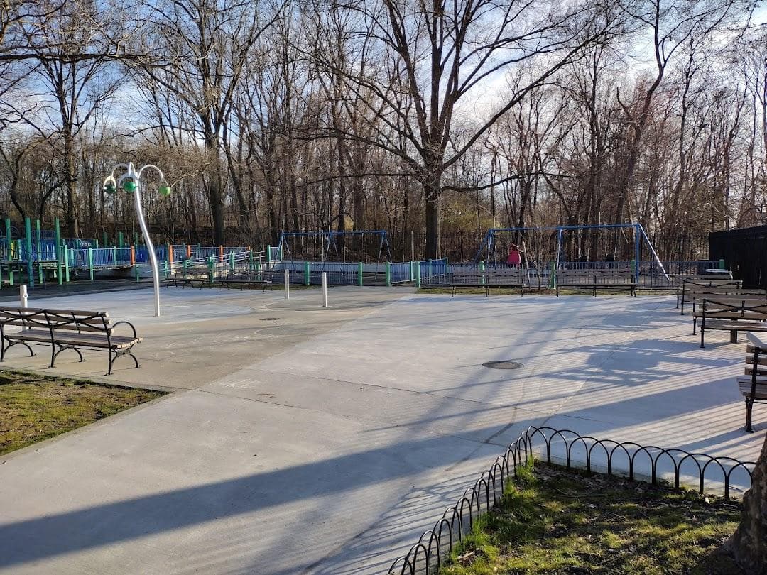 Woodlawn Playground photo 6