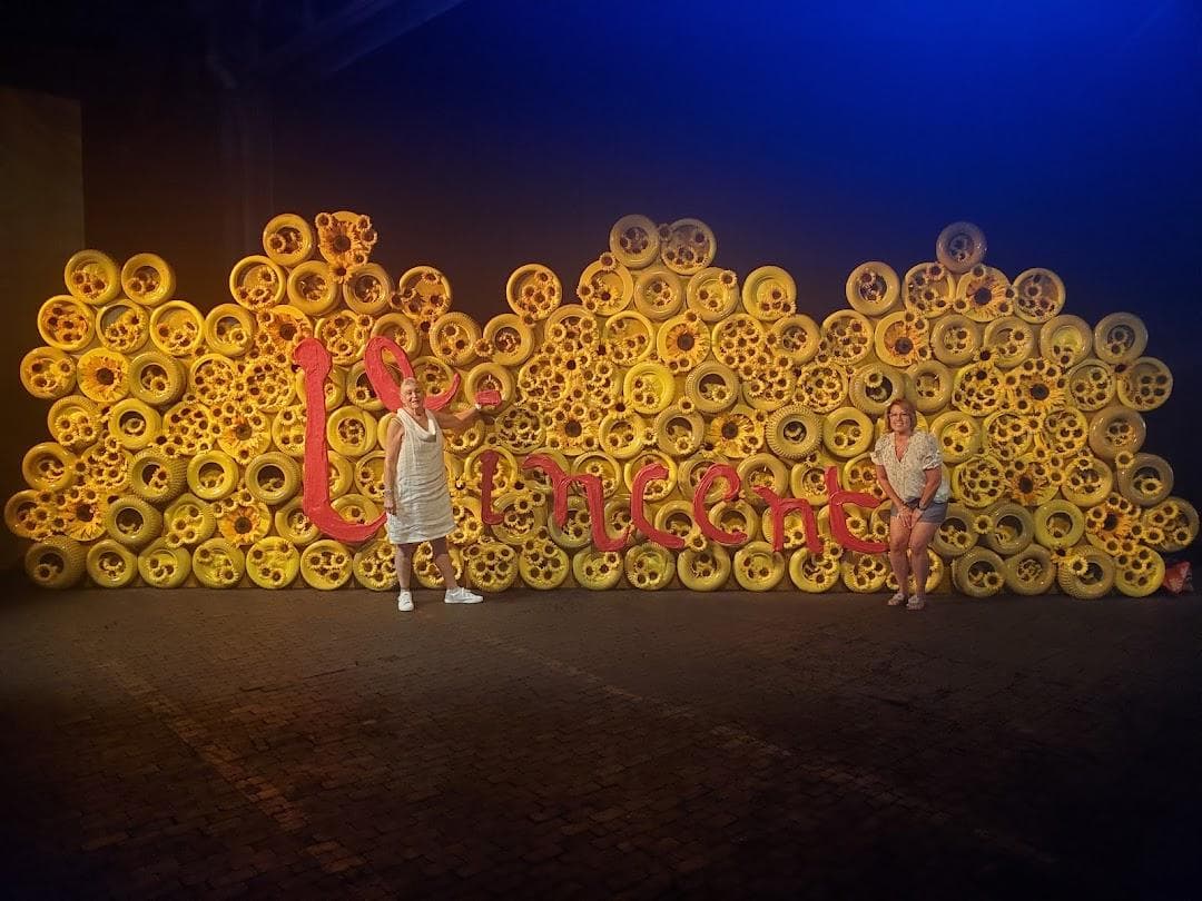 Ford Building photo 2