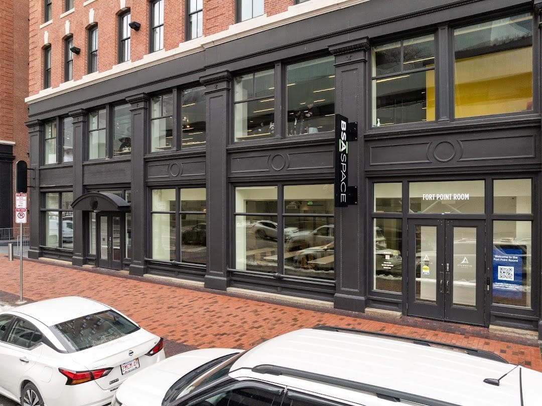 Fort Point Room photo 3