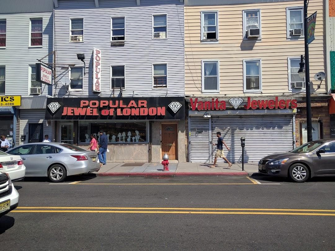 Popular "Jewel of London" photo 2