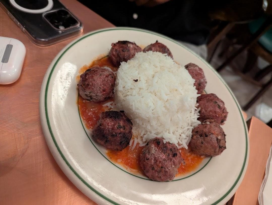 Moustache Pitza photo 1