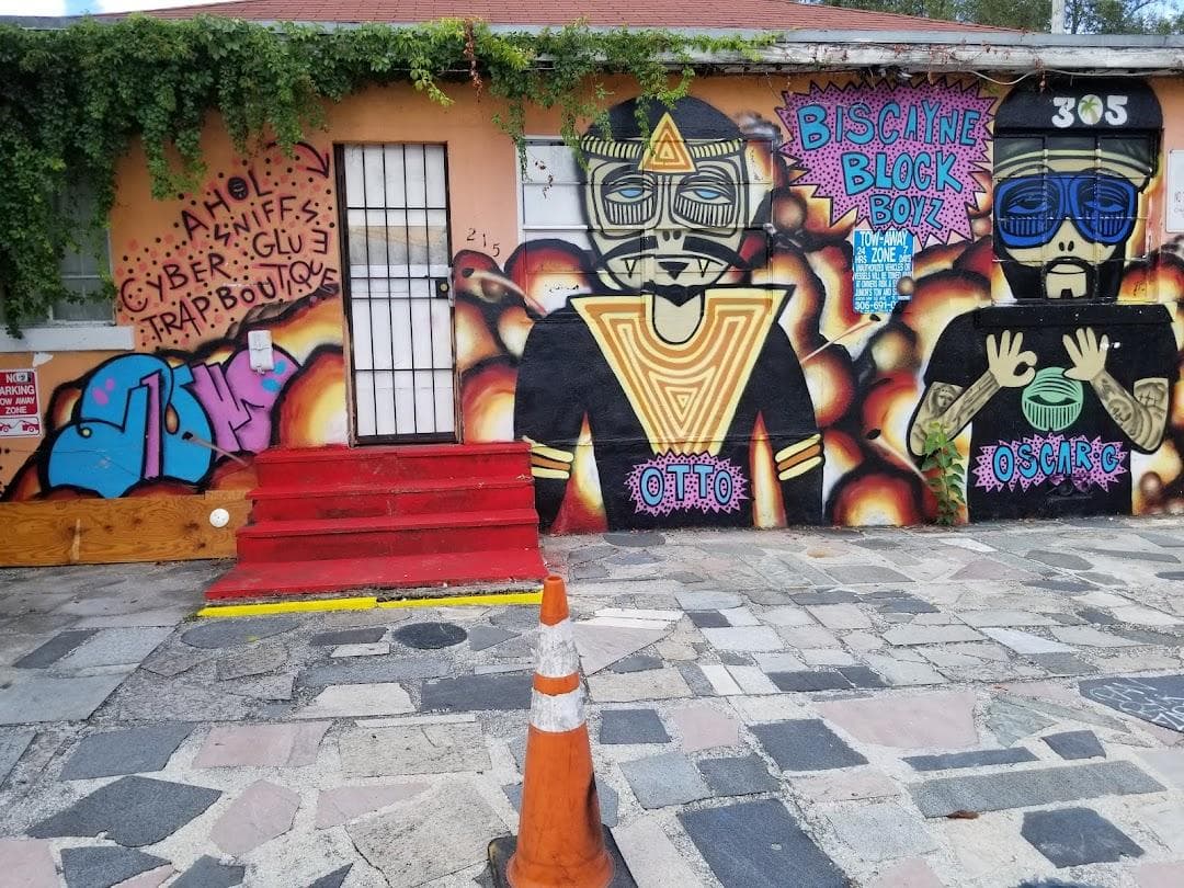 Churchill's Pub photo 3