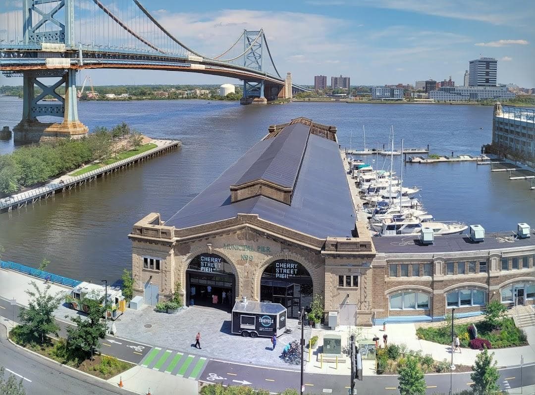 Cherry Street Pier photo 6