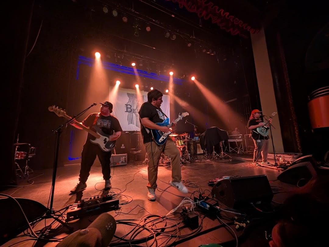 District Music Hall photo 4