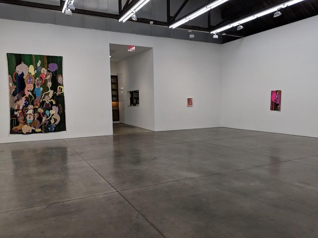 Luhring Augustine Gallery