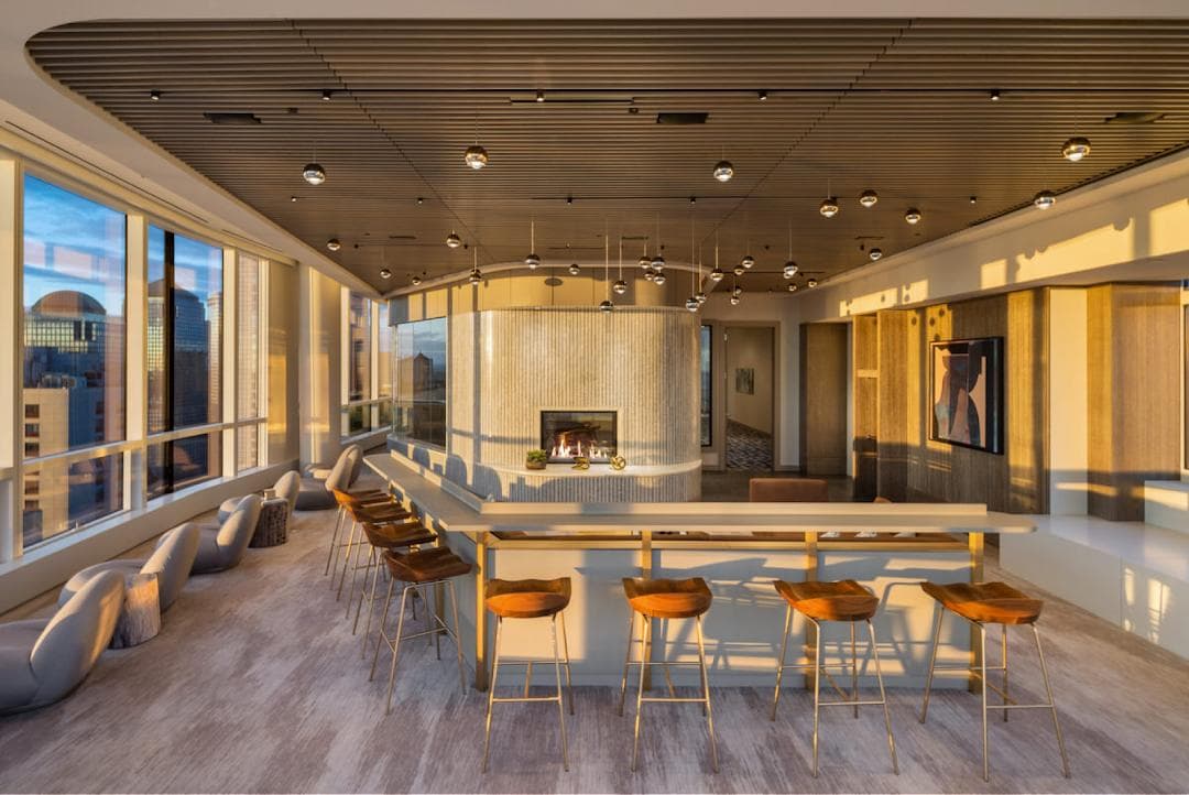 77 Greenwich photo 3