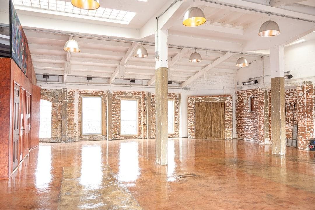 Vittoria Wharf Studio photo 5