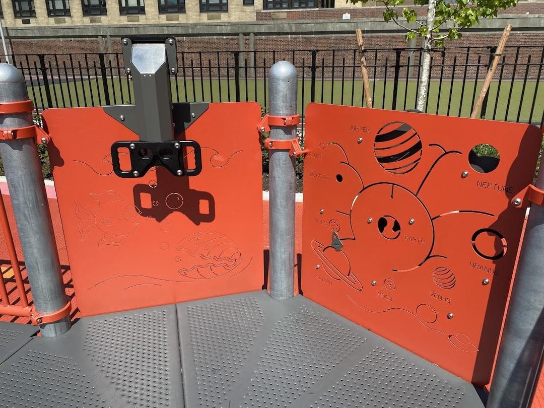 Asser Levy Playground photo 6