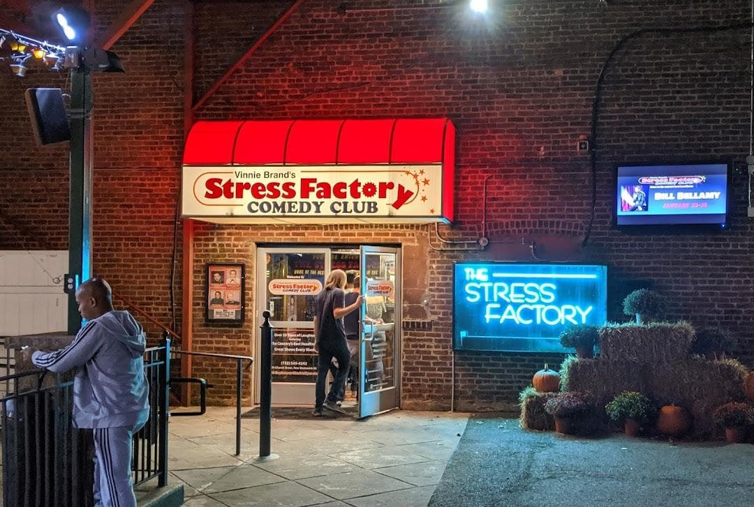 Stress Factory Comedy Club photo 3