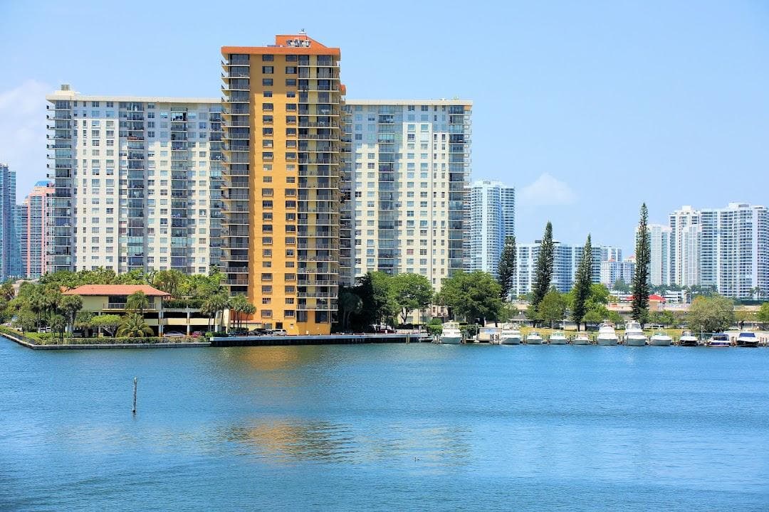 North Miami Beach photo 6