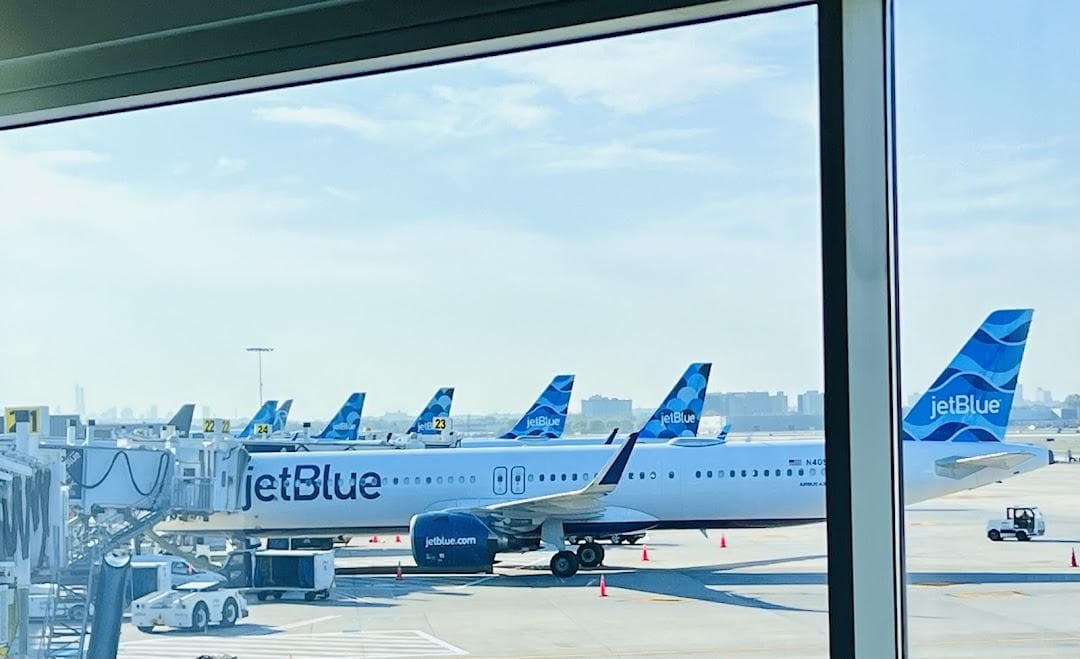 JFK Terminal 5 photo 2