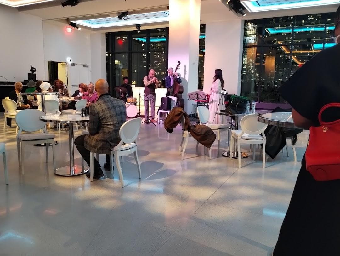 The Glasshouse photo 1