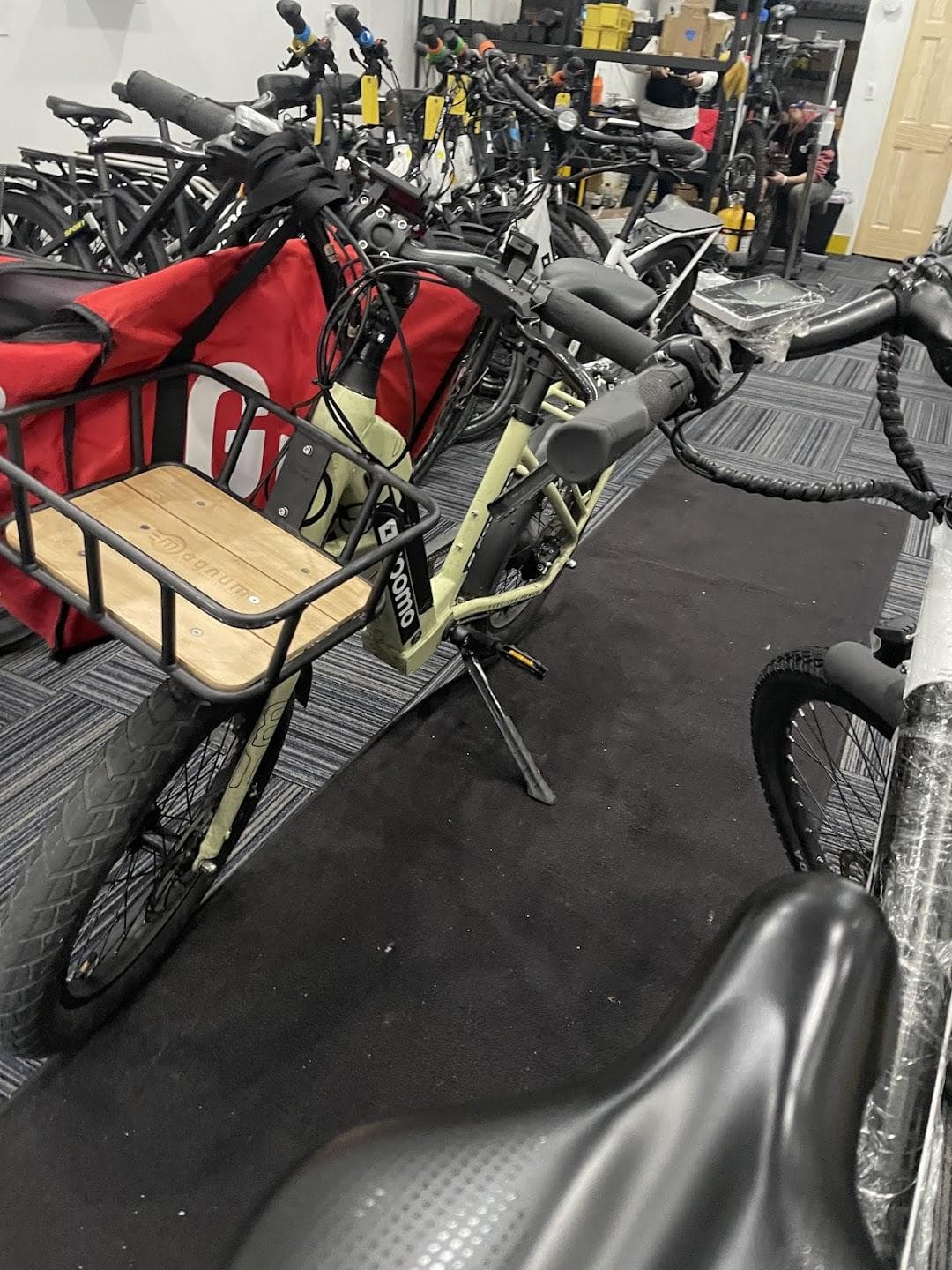 Zoomo e-bikes photo 5