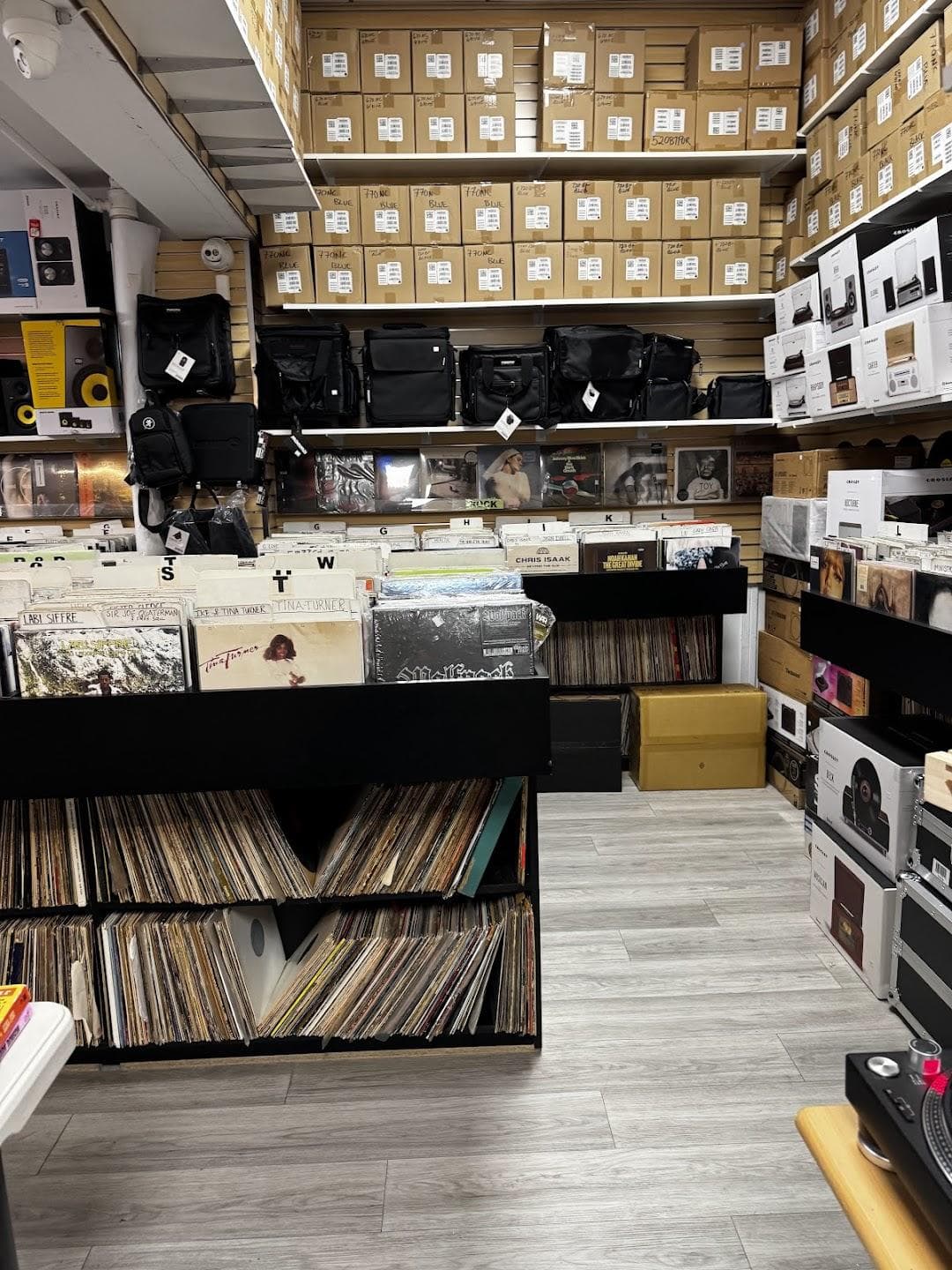 Rock and Soul DJ Equipment and Records photo 4