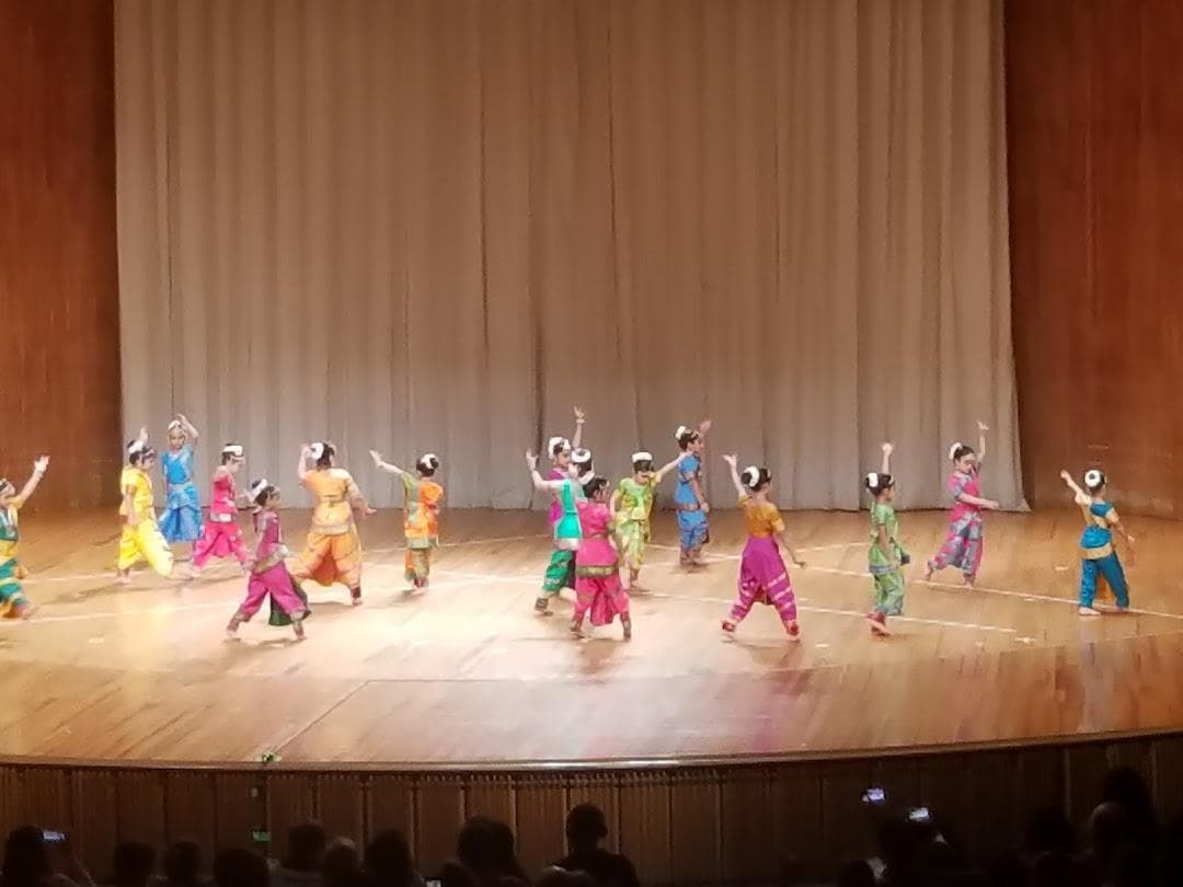 MIT Kresge Auditorium photo 4