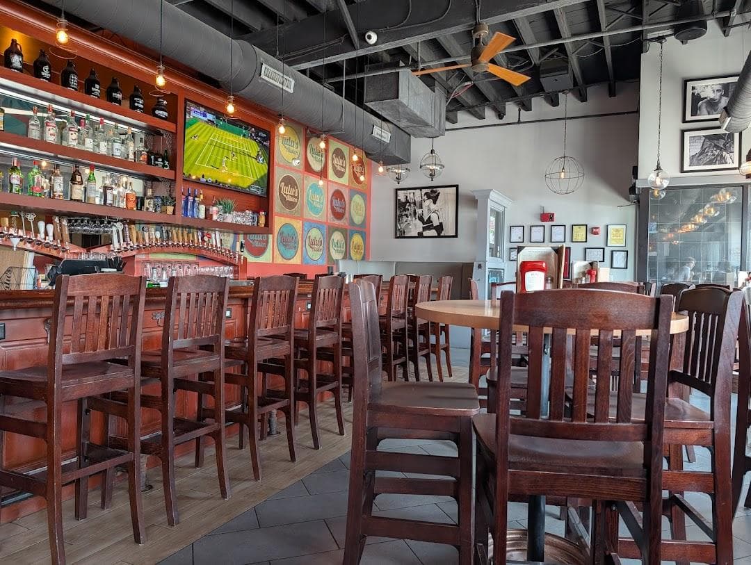 Lulu's Allston photo 3