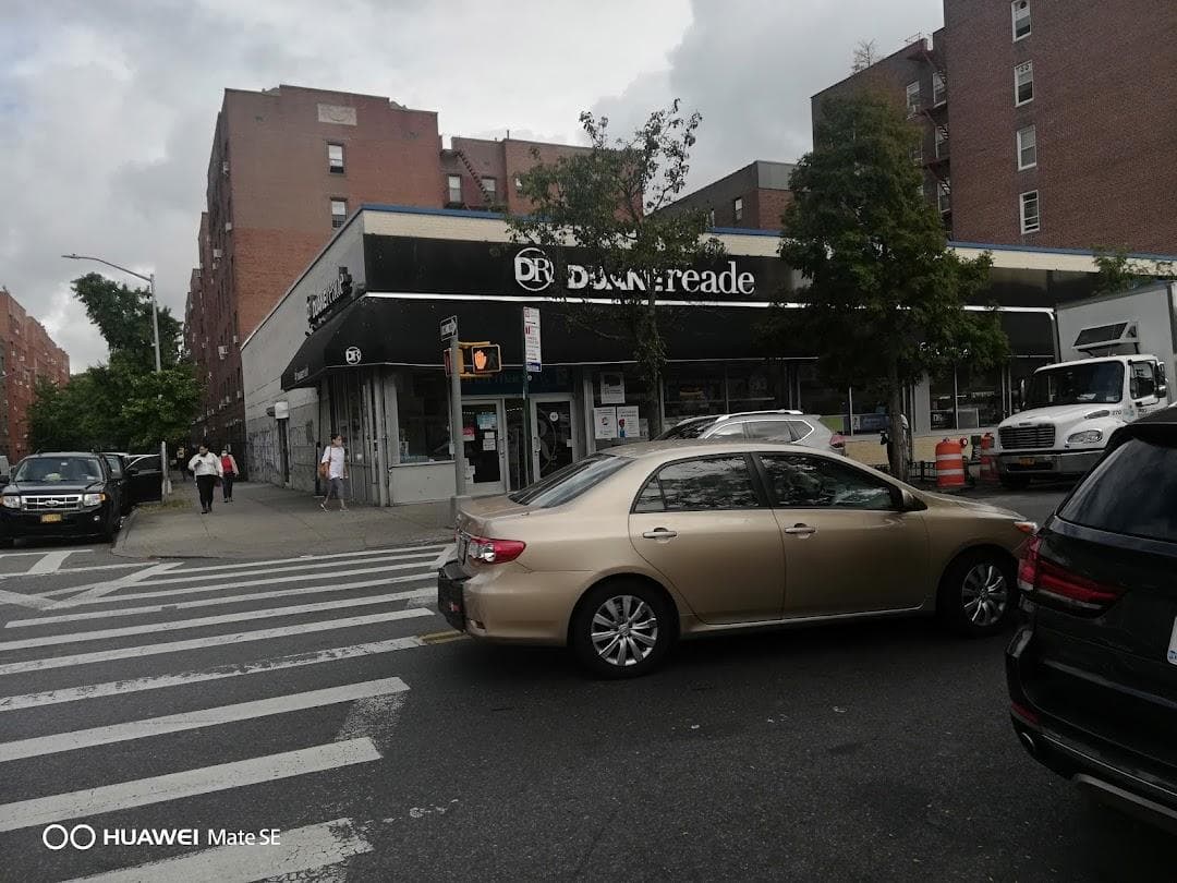 Jackson Heights photo 2