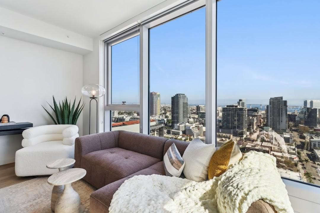 800 Broadway photo 1