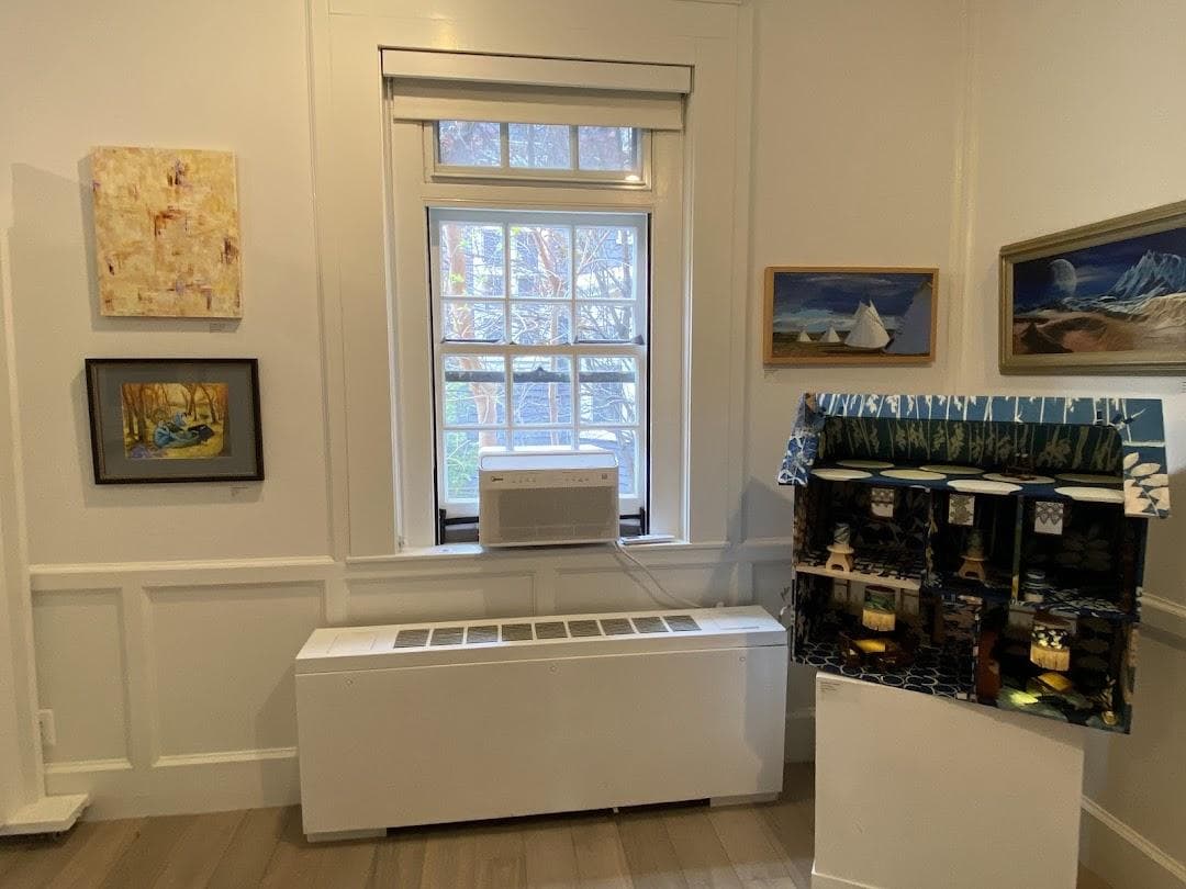 Somerville Museum photo 2