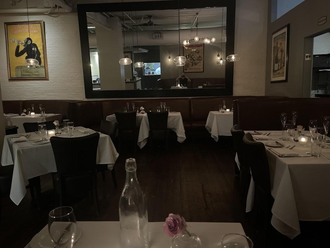 Troquet on South photo 1