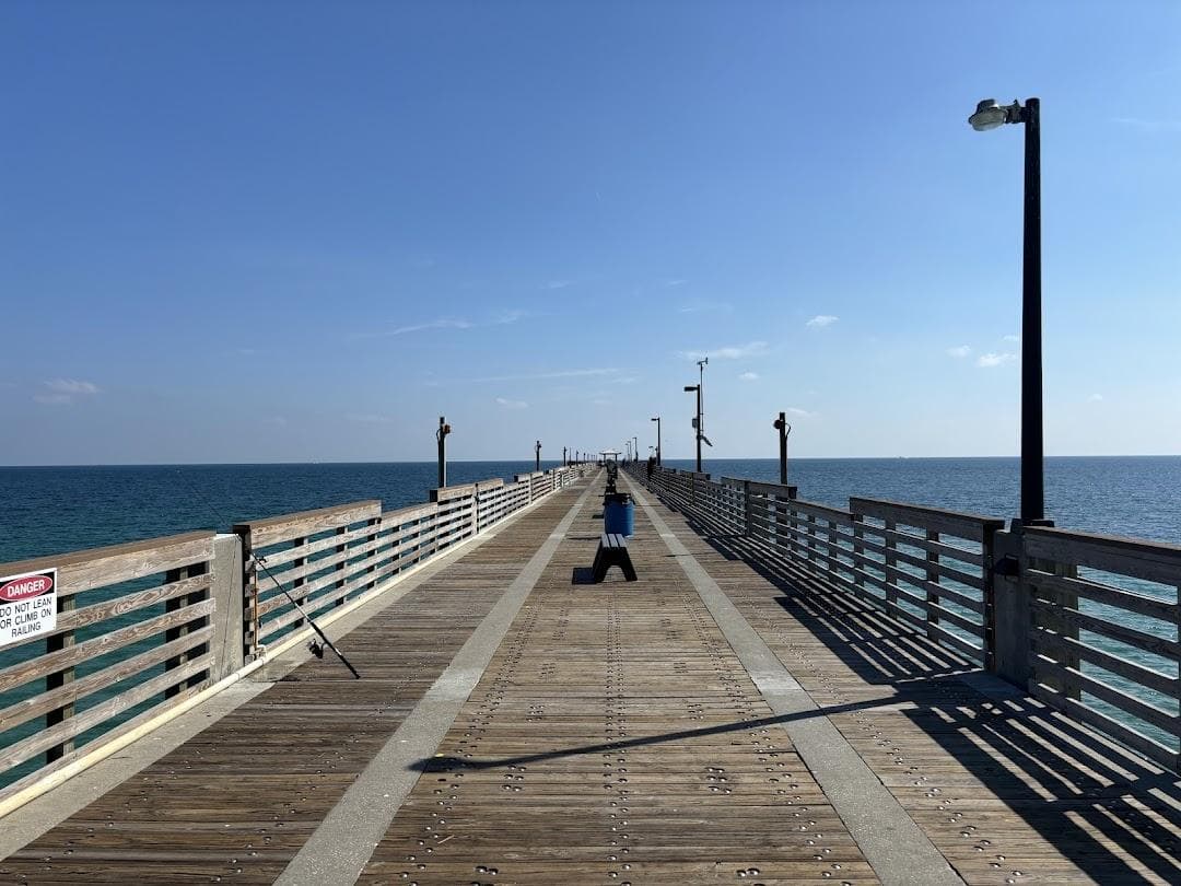 Dania Beach Pier photo 2