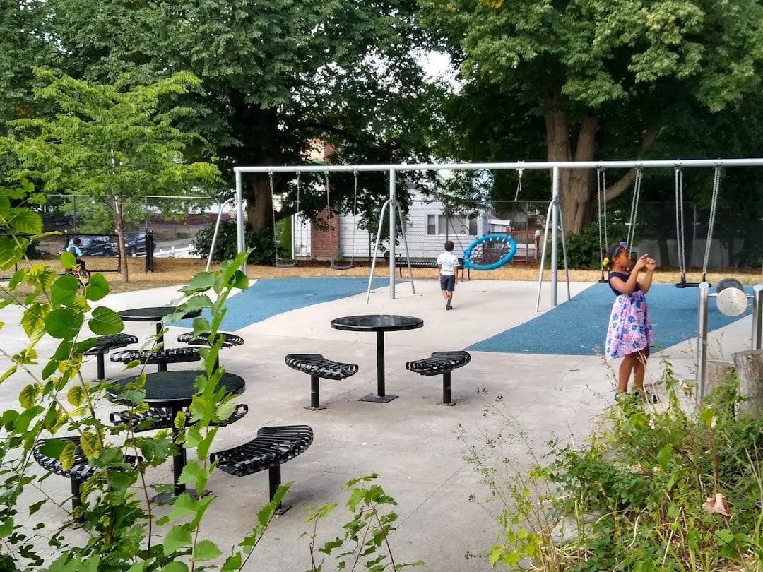 Ross Playground photo 1