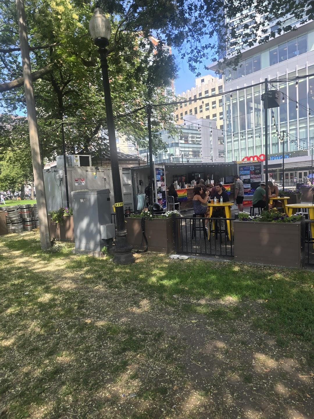 Harpoon Beer Garden - Boston Common photo 1