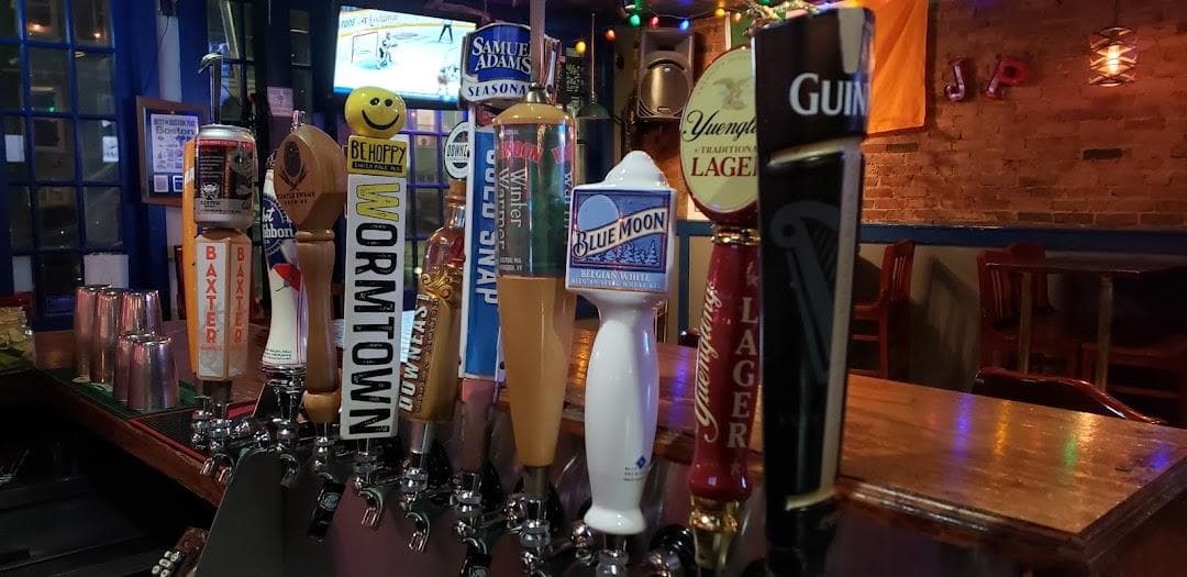 Jeanie Johnston Pub & Grill photo 1