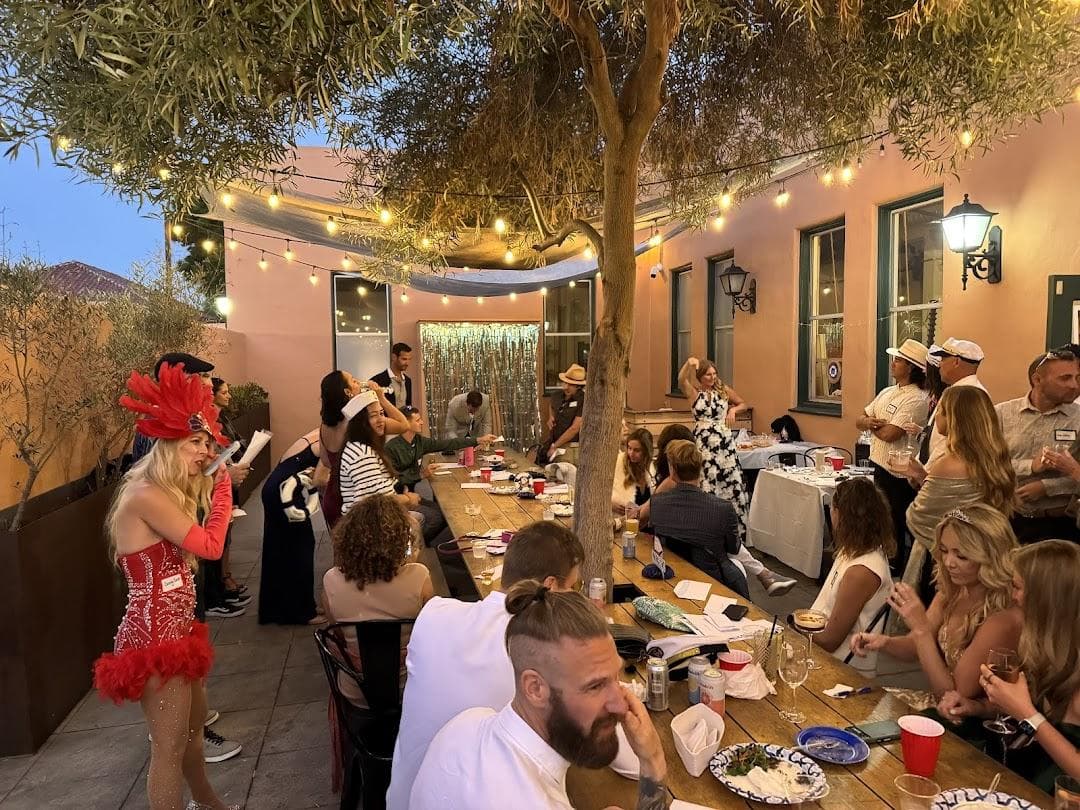 Moniker General photo 4