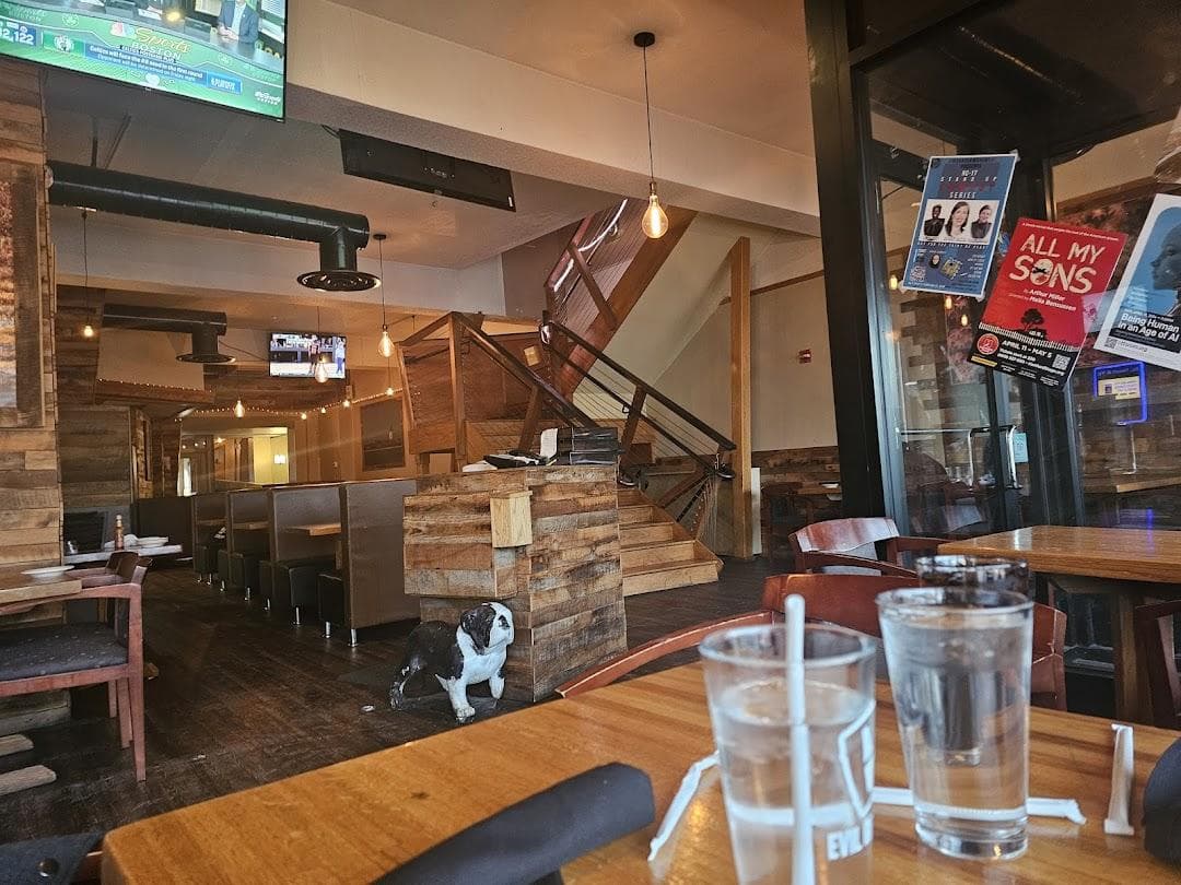 The Elbow Room photo 2