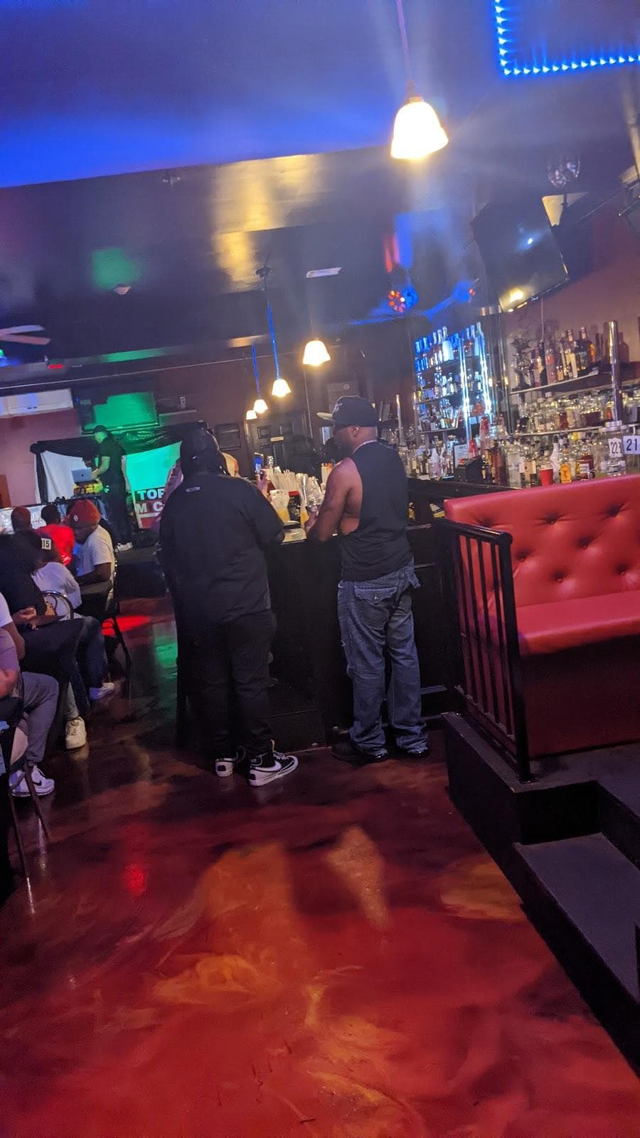 True Lounge photo 4