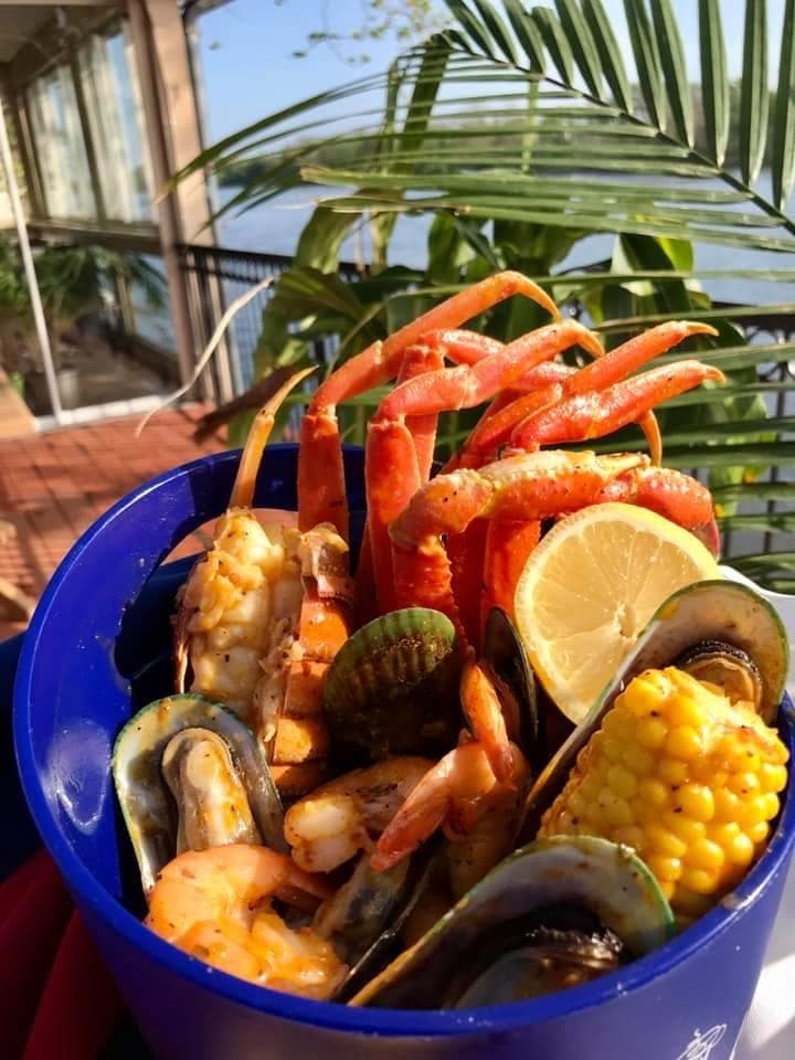 Cavanaugh's River Deck photo 1