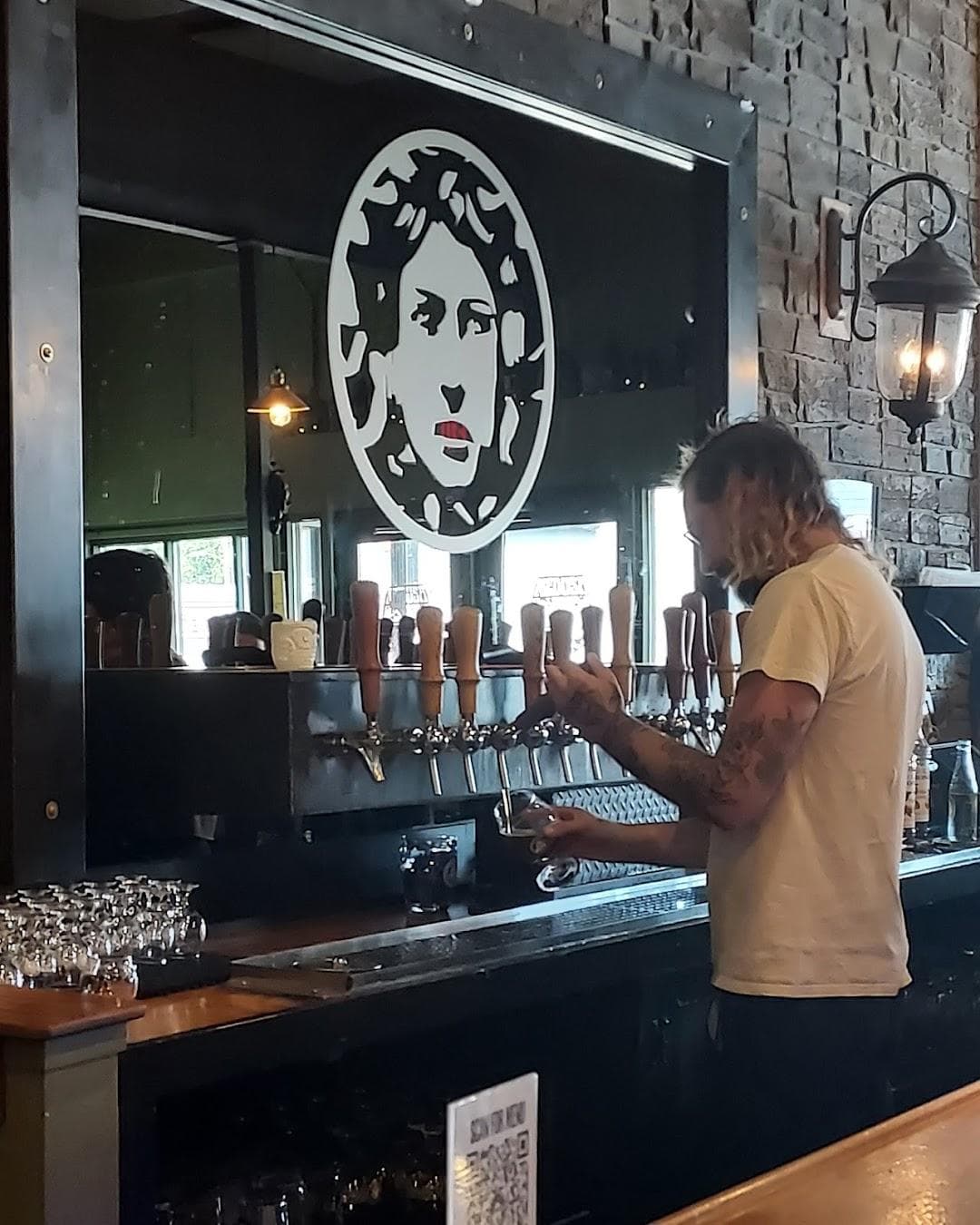 Medusa Taproom & Kitchen photo 1