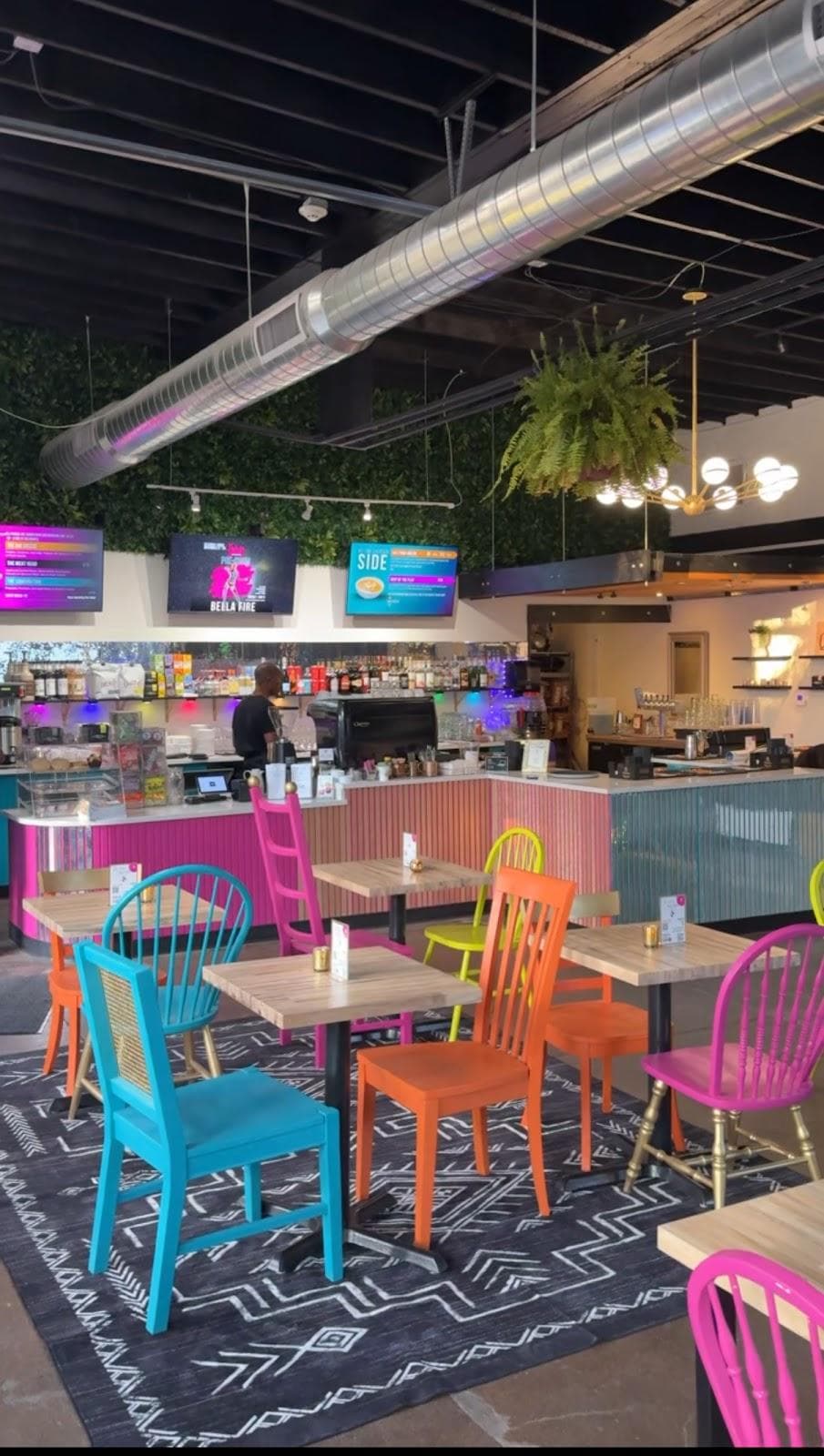 Ballyhoo Table & Stage photo 6