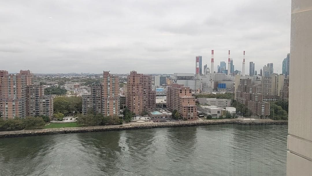 Lower East Side photo 3