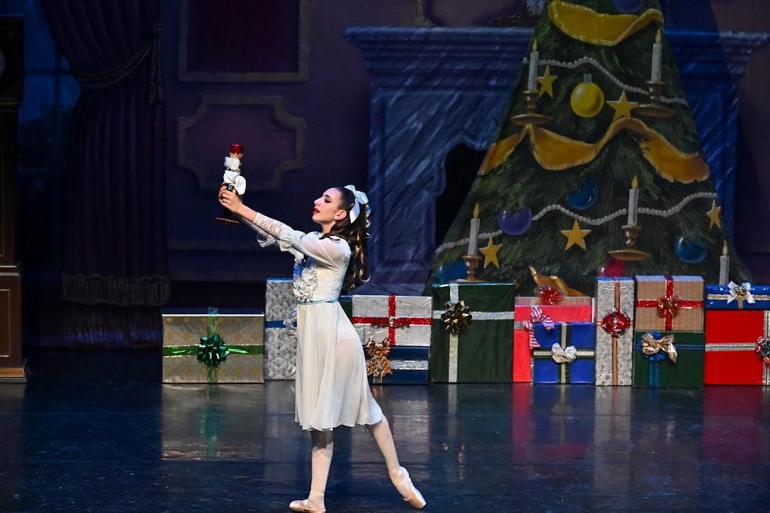 Mandell Theater photo 5