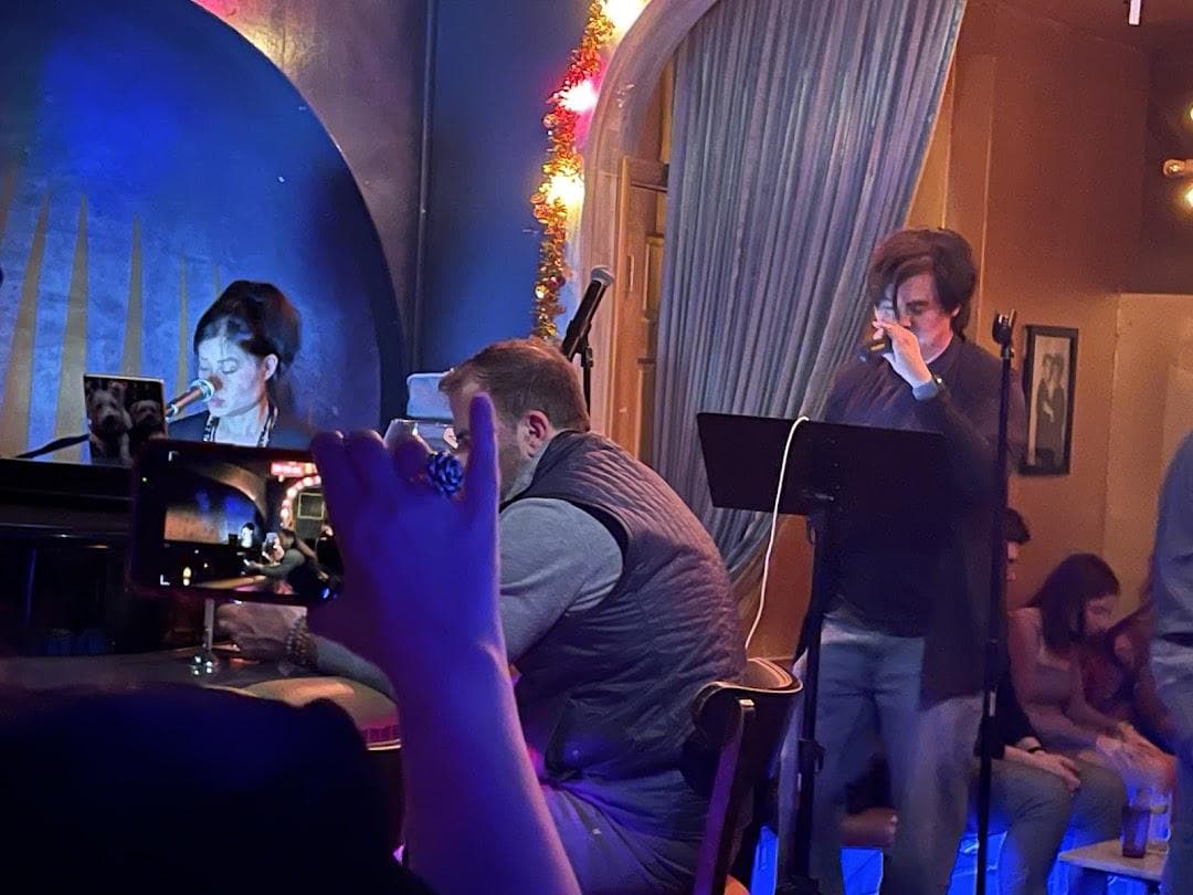 Sid Gold's Request Room photo 2