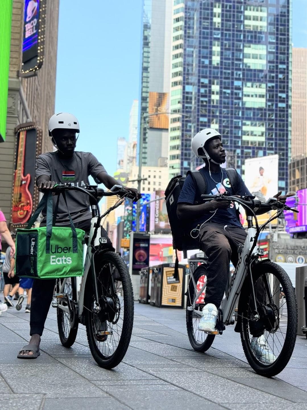 Zoomo e-bikes photo 6