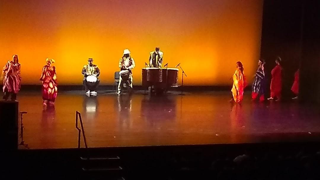 Victoria Theater photo 2