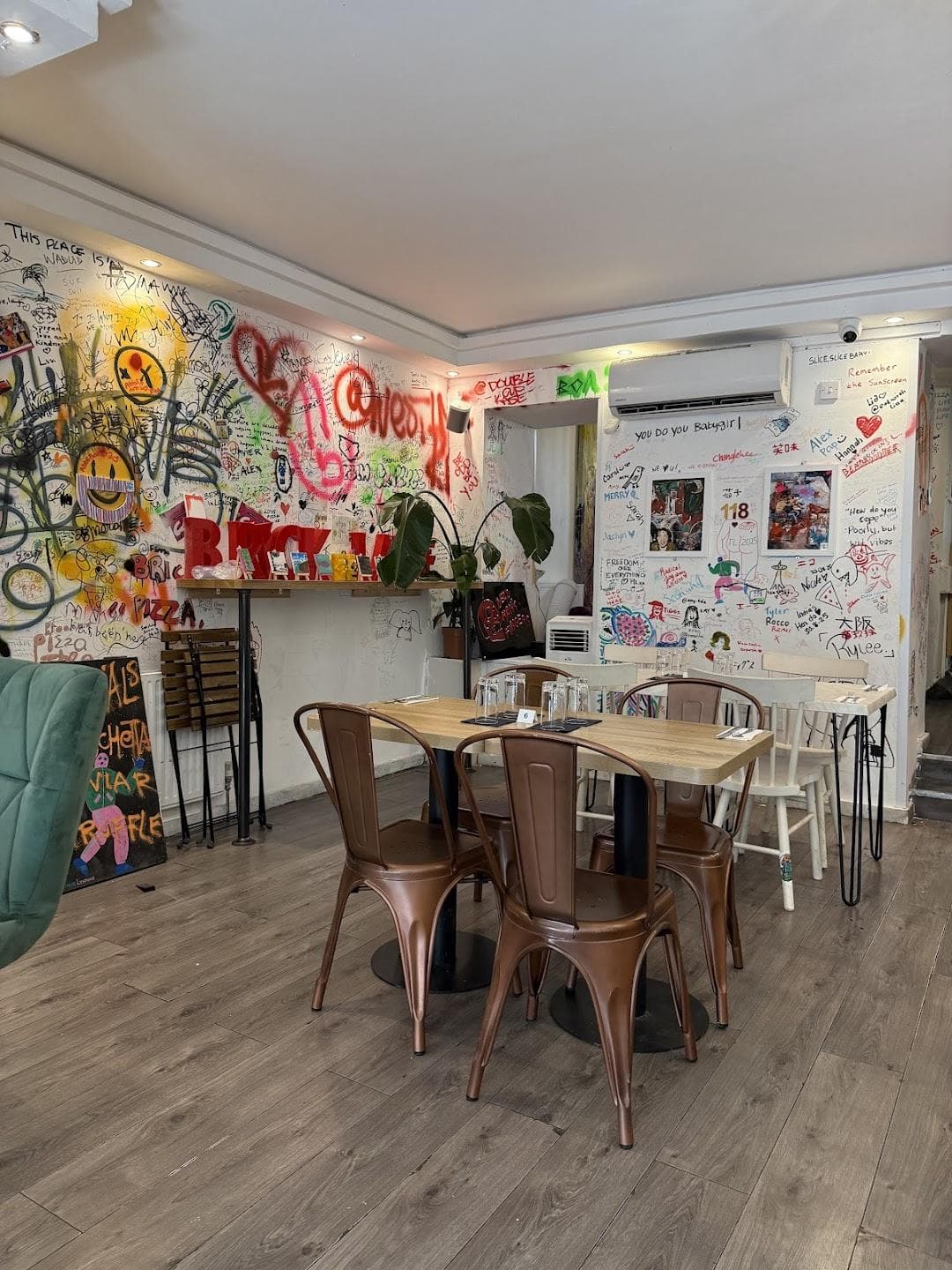 118 The Lane photo 1