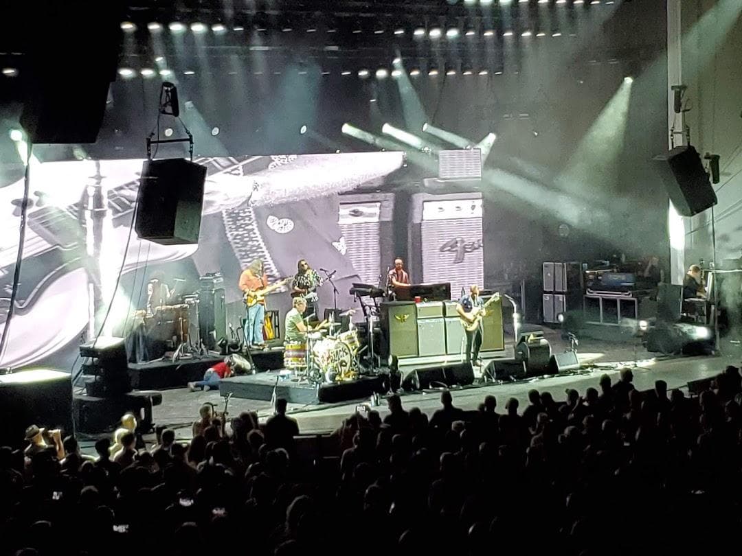 PNC Bank Arts Center photo 4
