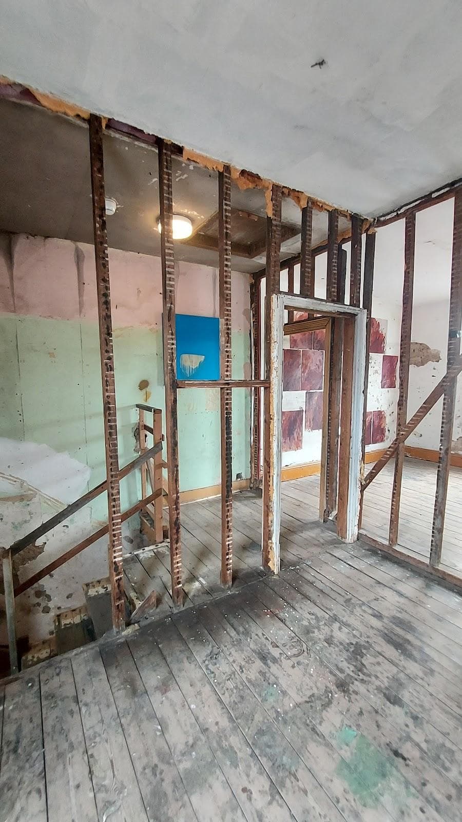 Safehouse 1 photo 4