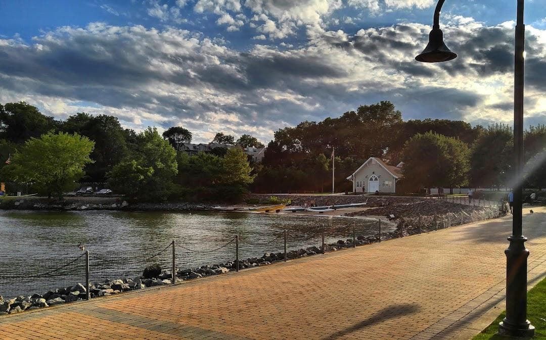 Hoboken Cove Community Boathouse photo 6