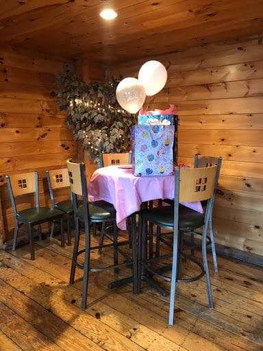 Pineloft Restaurant photo 3