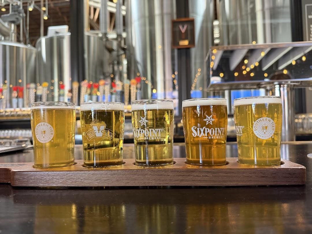 Brewers At 4001 Yancey photo 4