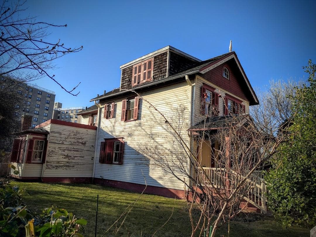 Lewis Latimer House photo 5