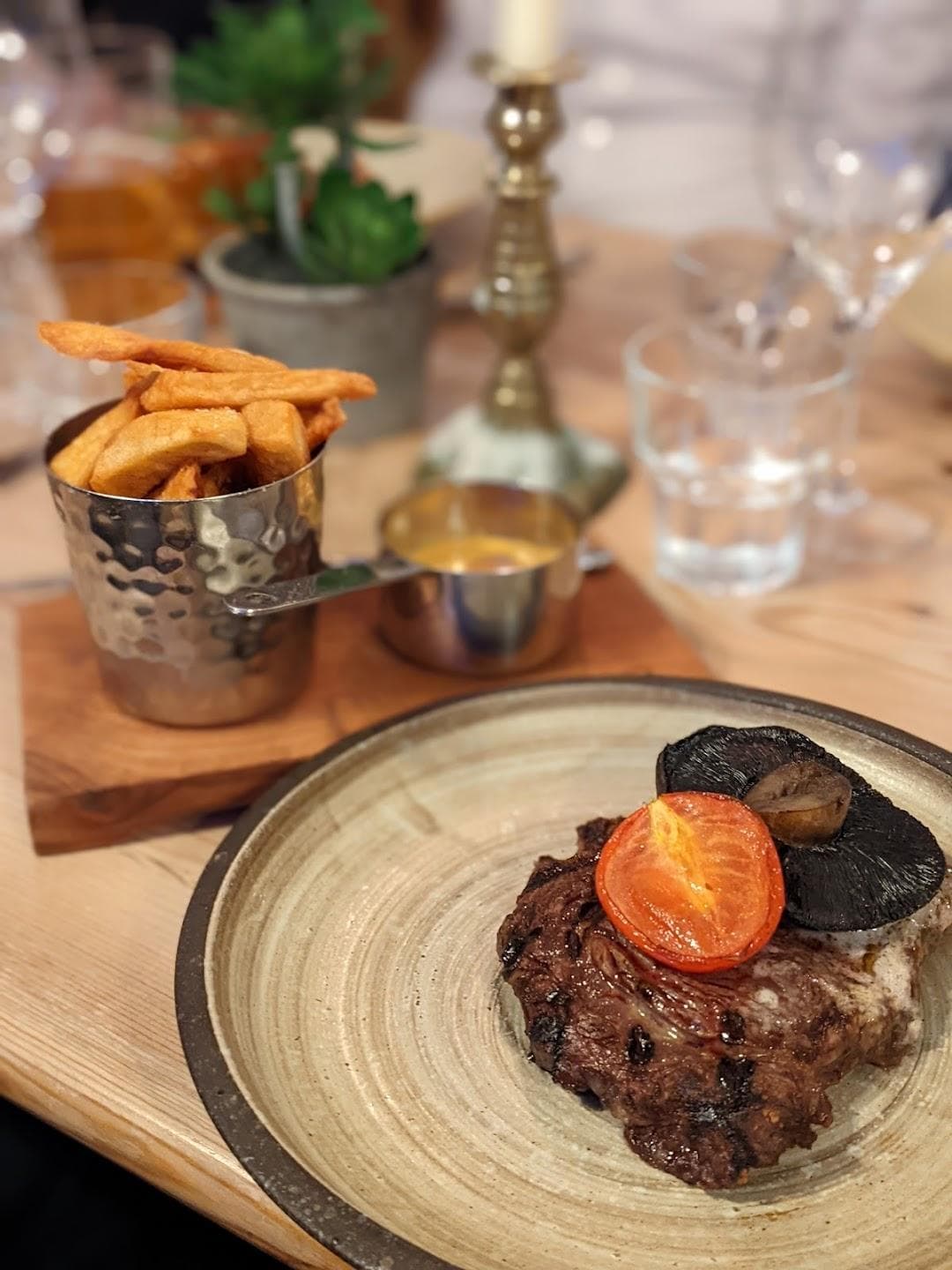 The Horse & Groom photo 2