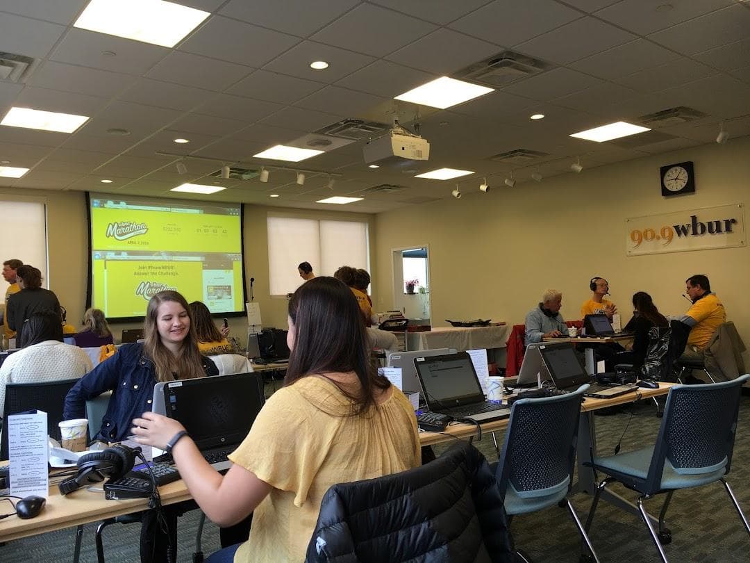 WBUR, 90.9 FM photo 5